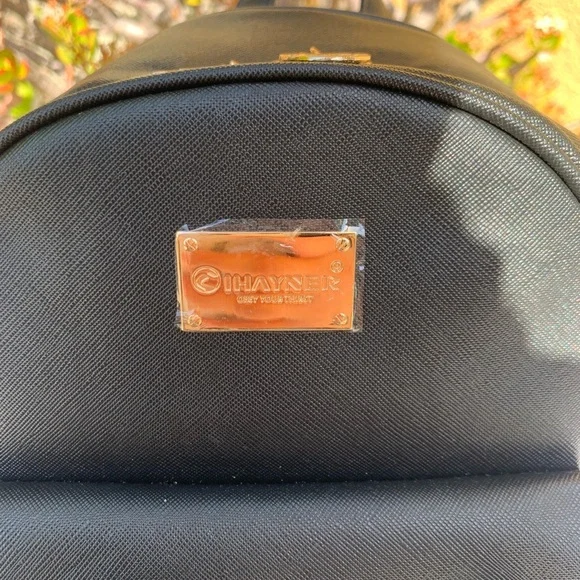 Fashion mini backpack with bow detail - Picture 5 of 6